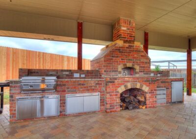 Outdoor Fireplace OKC 180