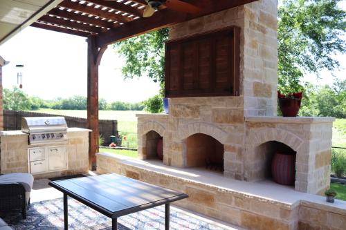 Outdoor Fireplace OKC 162
