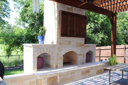 Outdoor Fireplace OKC 163