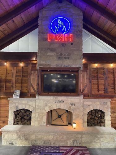 Outdoor Fireplace OKC 170