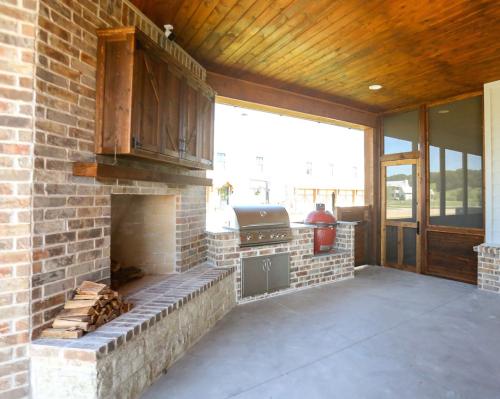Patio OKC 16